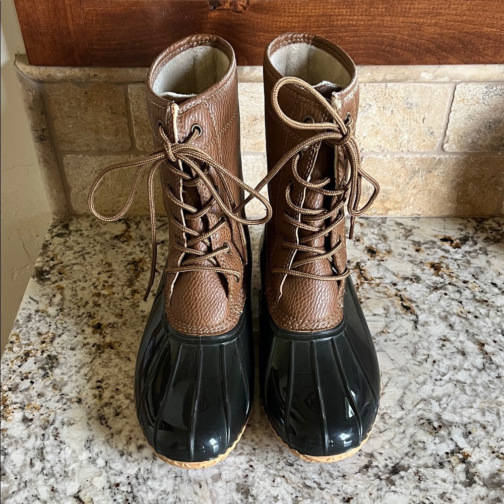 JBU waterproof buck boots size 9